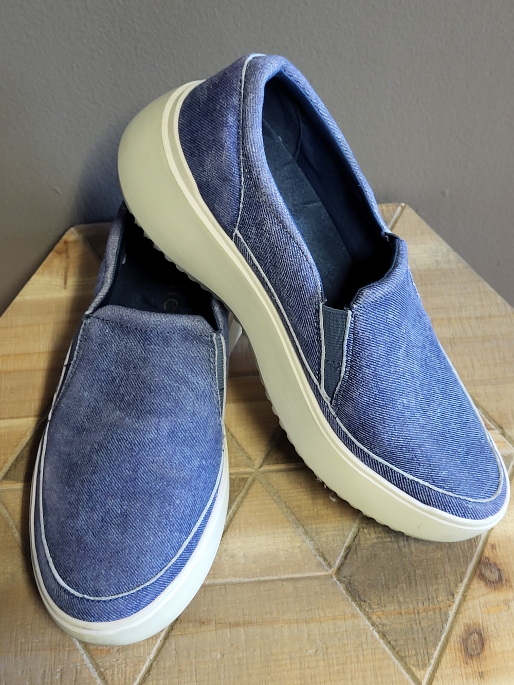 Vionic Blue Canvas Slip-On Loafers